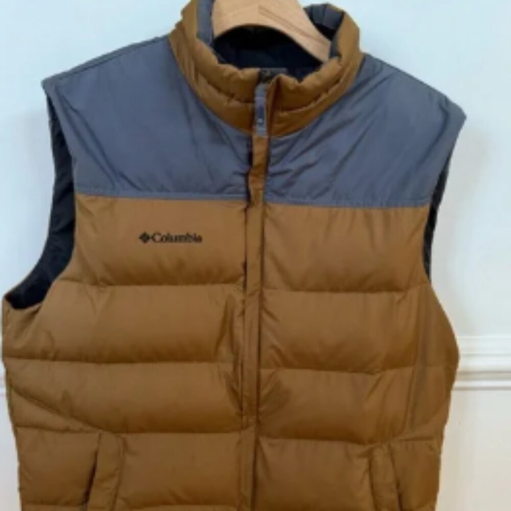 Columbia Men’s Down Vest • L • Camel & Grey